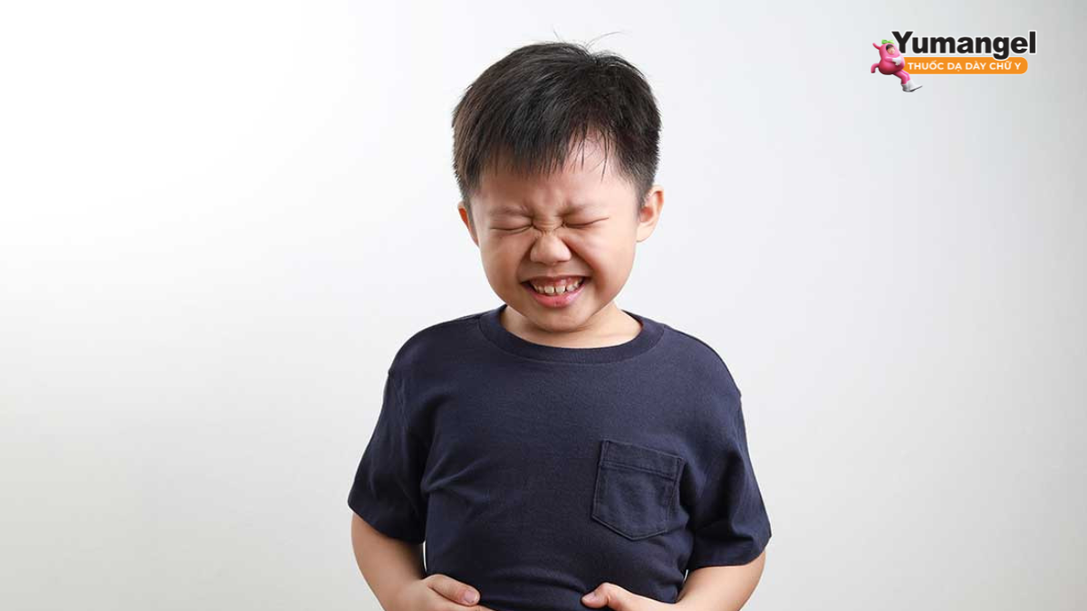 Trẻ trào ngược có thể bỏ ăn, ăn không ngon