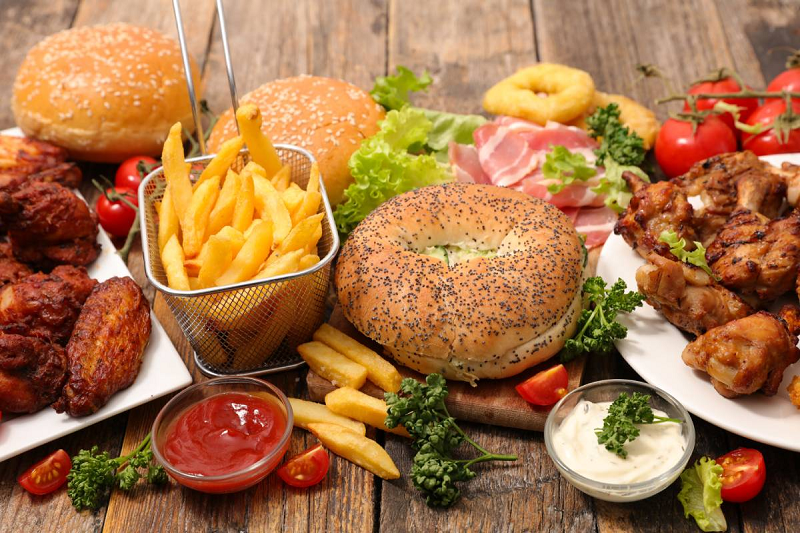Các loại thực phẩm và đồ uống kích thích trào ngược im lặng