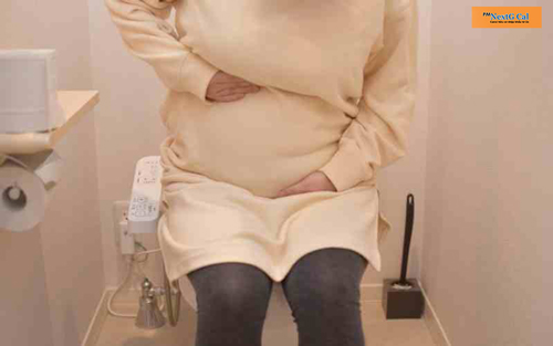 Nguyên nhân gây đau hậu môn khi mang thai có thể do bệnh trĩ, tiêu chảy, nứt kẽ hậu môn hoặc ngồi quá lâu trên bề mặt cứng. 