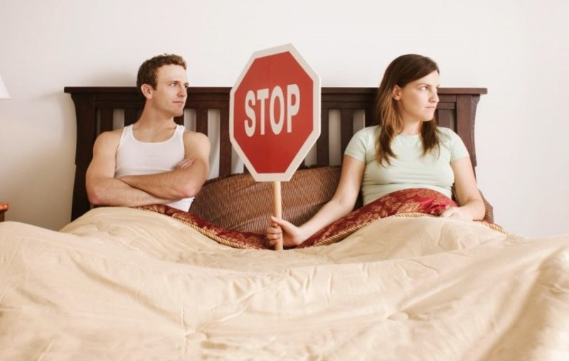hậu môn chảy dịch có mùi hôi