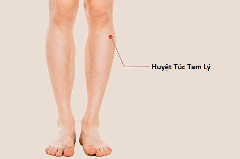 bấm huyệt chữa đầy bụng