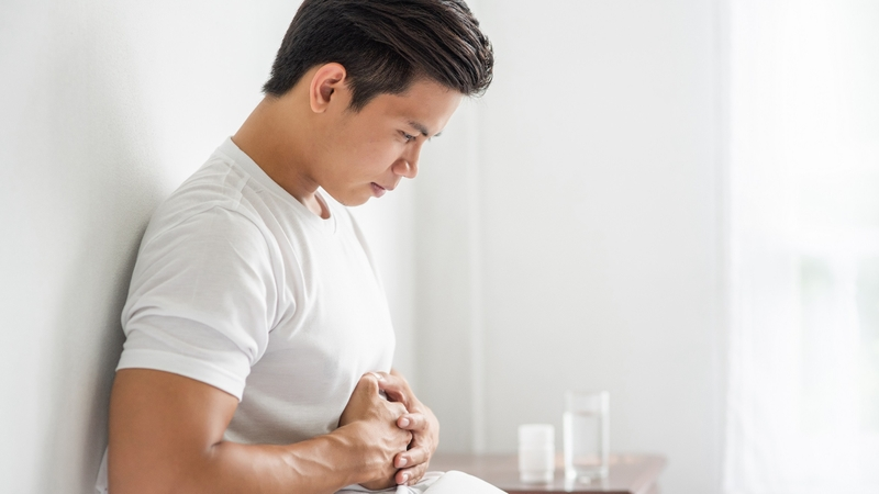 đầy bụng sau khi uống rượu bia