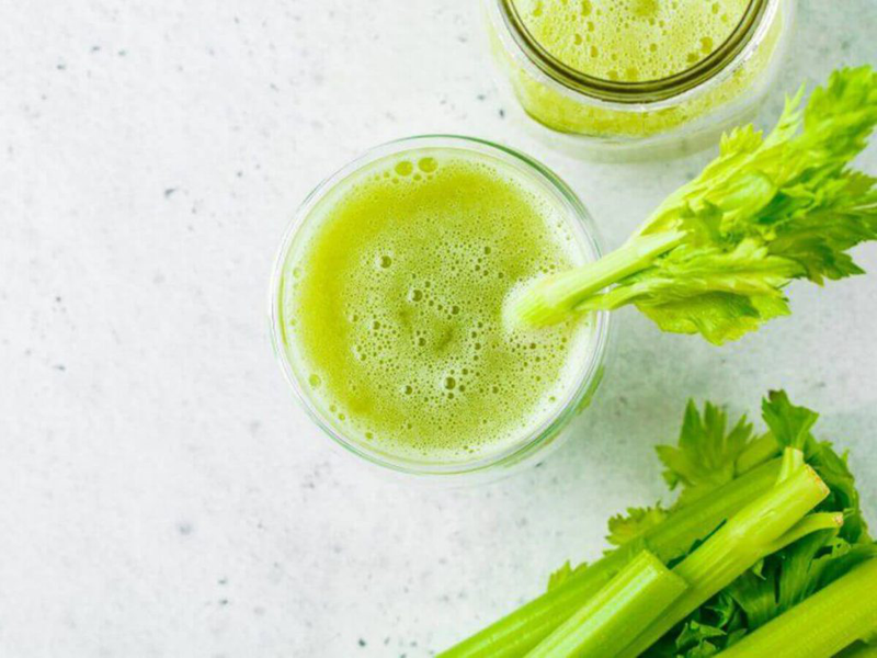 Uống cần tây có hại dạ dày không