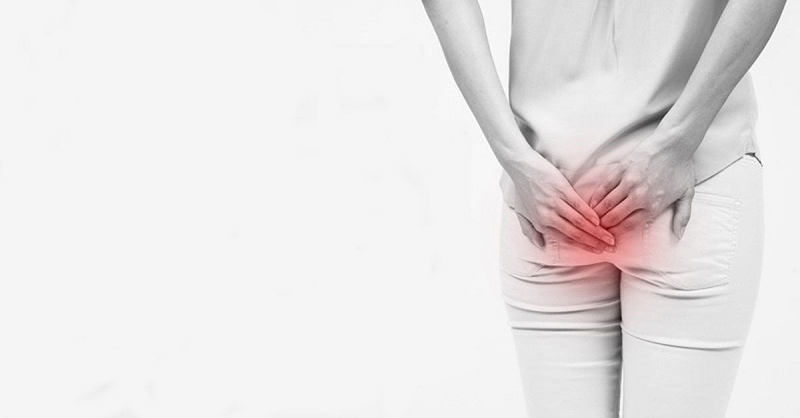 hậu môn chảy dịch
