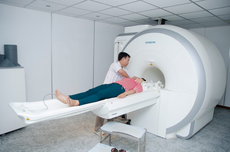 cắt polyp đại tràng có mọc lại không