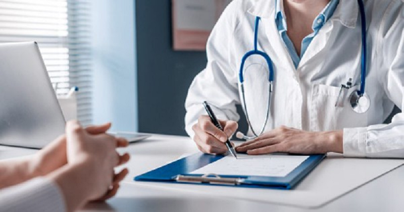 bị trĩ sau sinh có hết không