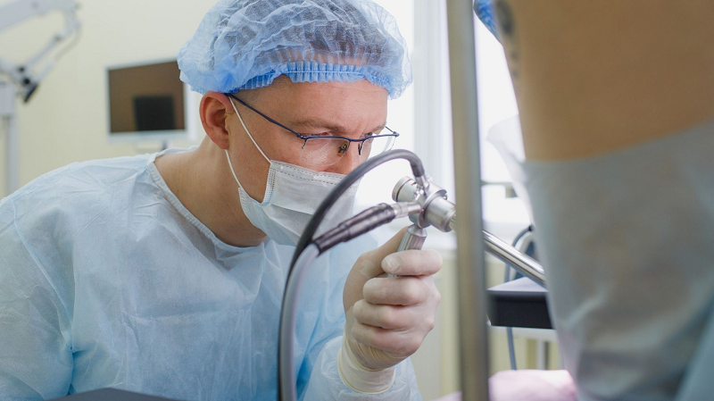 hẹp hậu môn sau mổ trĩ