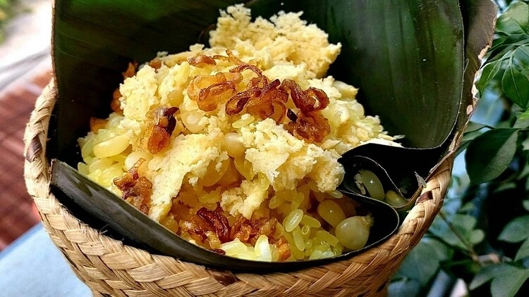 ăn xôi bị nóng cổ