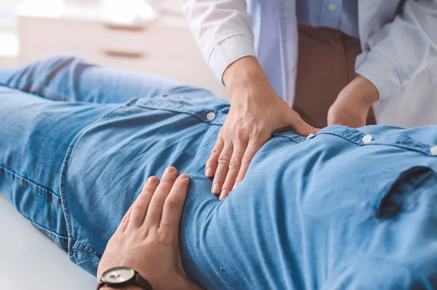 Cân nhắc kháng sinh đồ khi thất bại lặp lại hoặc lựa chọn điều trị không rõ ràng