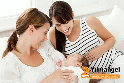 Phụ nữ mang thai và cho con bú cần cẩn trọng khi dùng thuốc Nexium. 